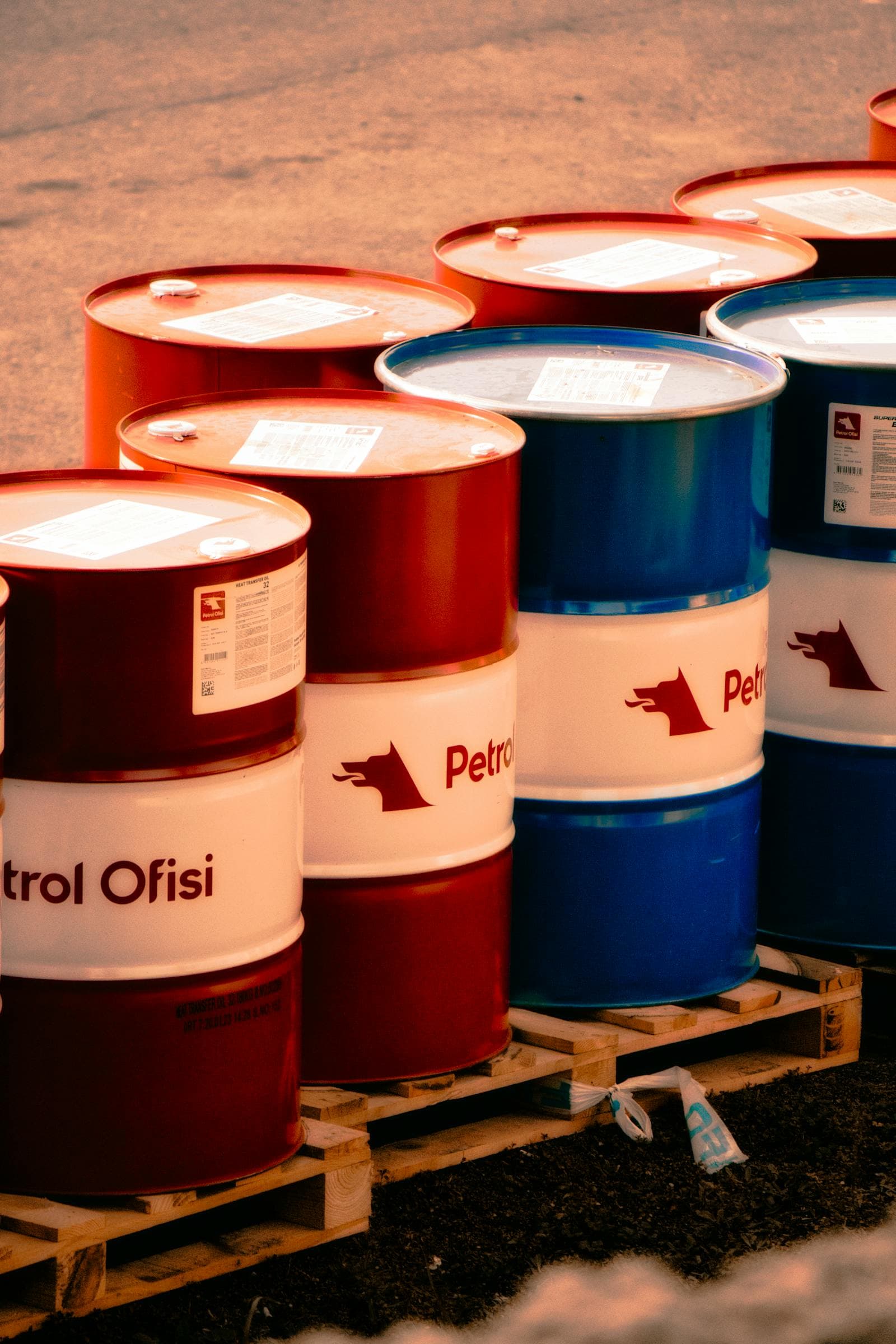 Shell Used oil collection